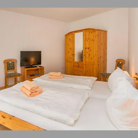 Feriepark Freesenbruch - Ferienwohnung 1.1 Zingst